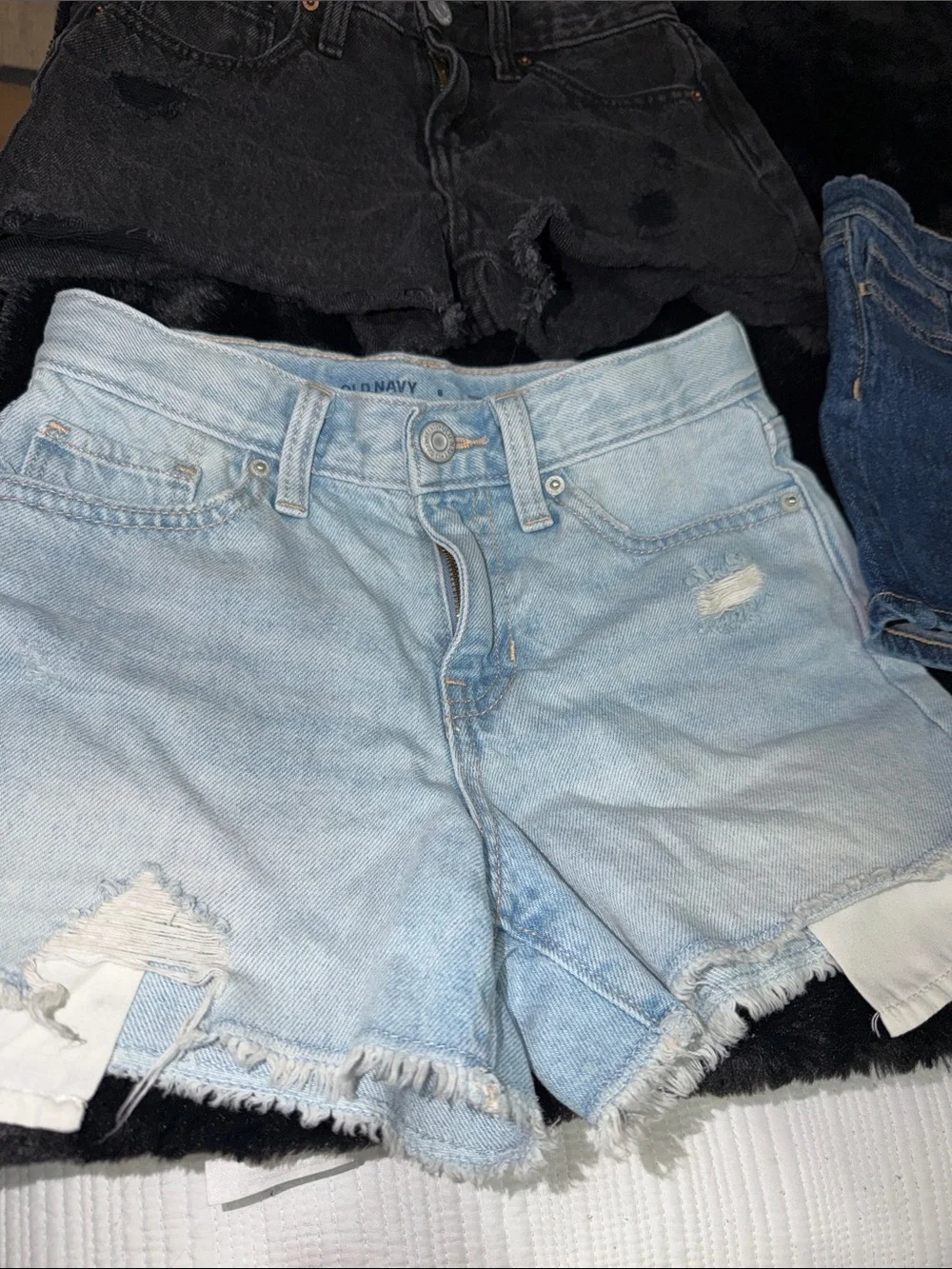 Old Navy Girls 4-Pack Denim Shorts - Light Blue, Black, Dark Blue & cream